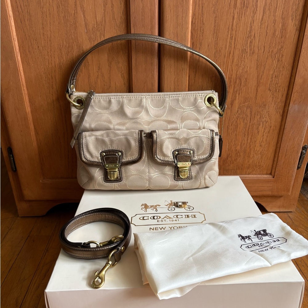 New Coach Poppy signature Hippie